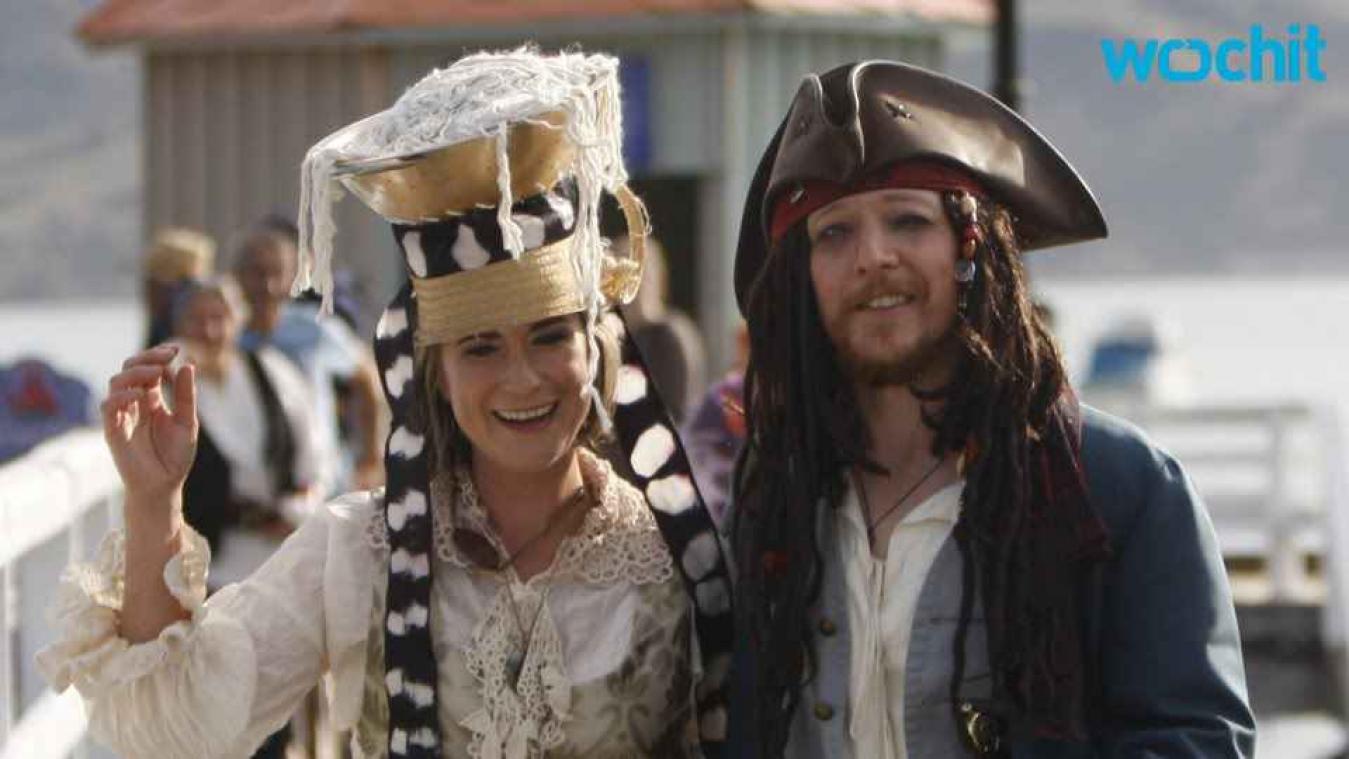 Kerk van het Vliegende Spaghettimonster zegent eerste huwelijk in