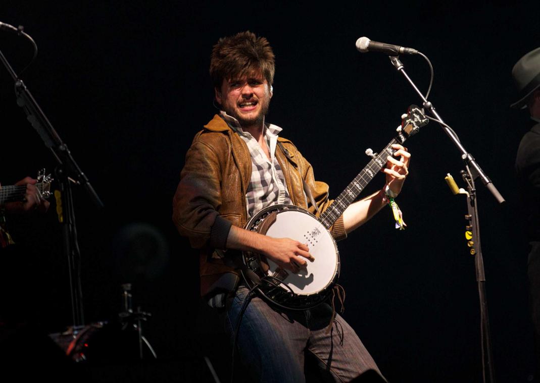 Mumford & Sons bant de banjo voor nieuwe album Metrotime