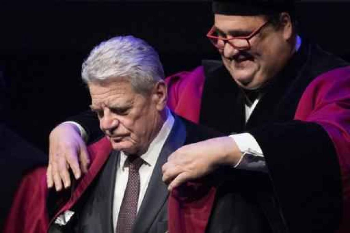 Nederlandse universiteiten voor de rechter gedaagd wegens Engels als