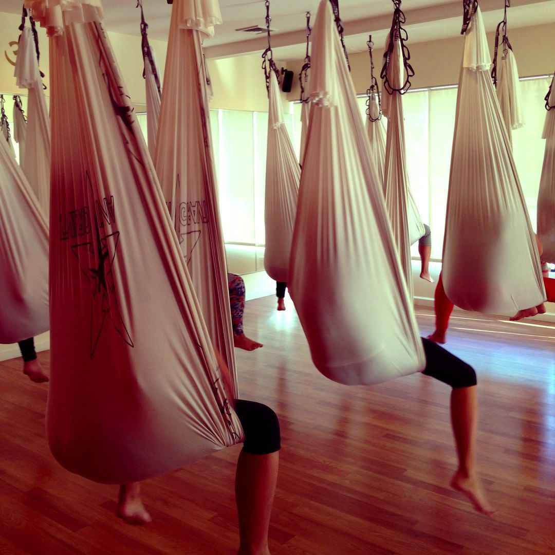 Yoga hangmat is nieuwste - Metrotime